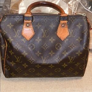 Authentic Louis Vuitton speedy 25